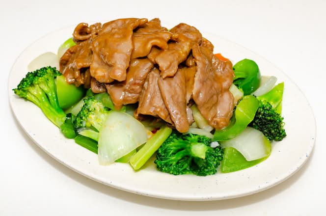 42. Beef Chop Suey 牛肉炒雜碎